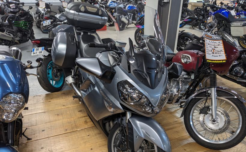 KAWASAKI GTR 1400 0