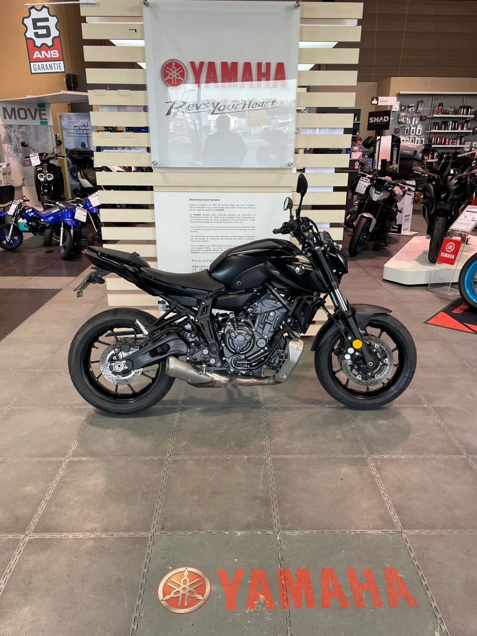 YAMAHA MT-07 (47.5CV) 1