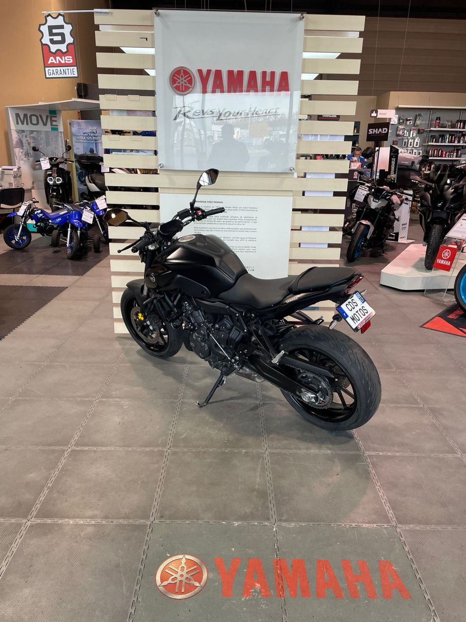 YAMAHA MT-07 (47.5CV) 3