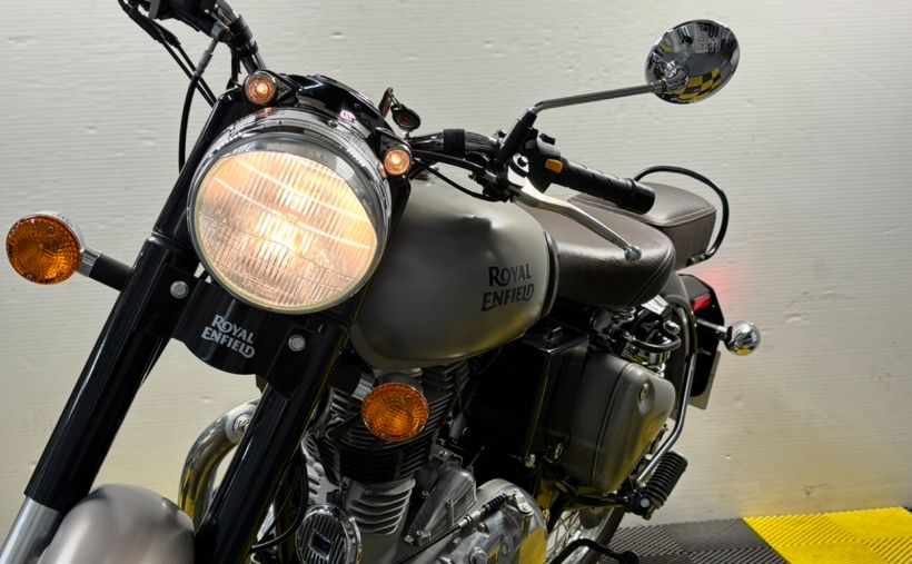 ROYAL ENFIELD CLASSIC 6