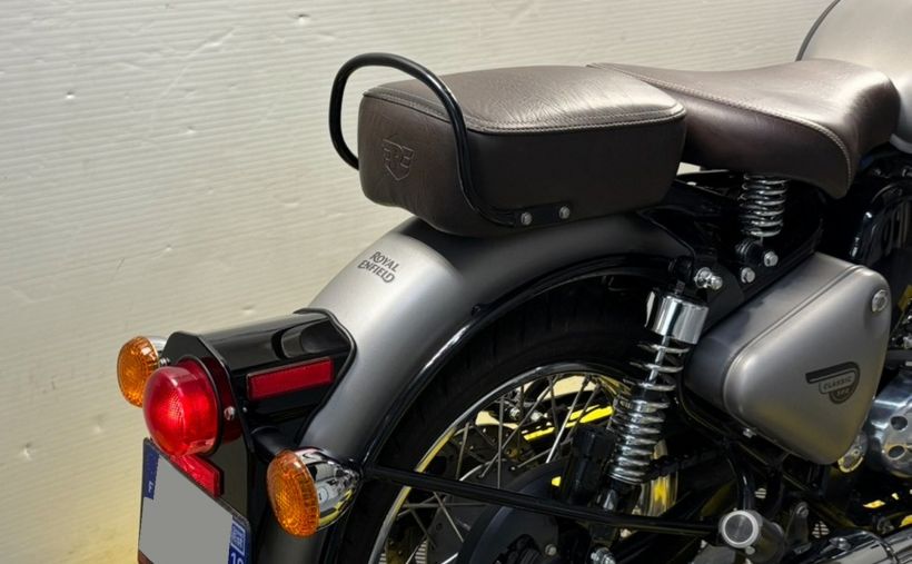 ROYAL ENFIELD CLASSIC 10