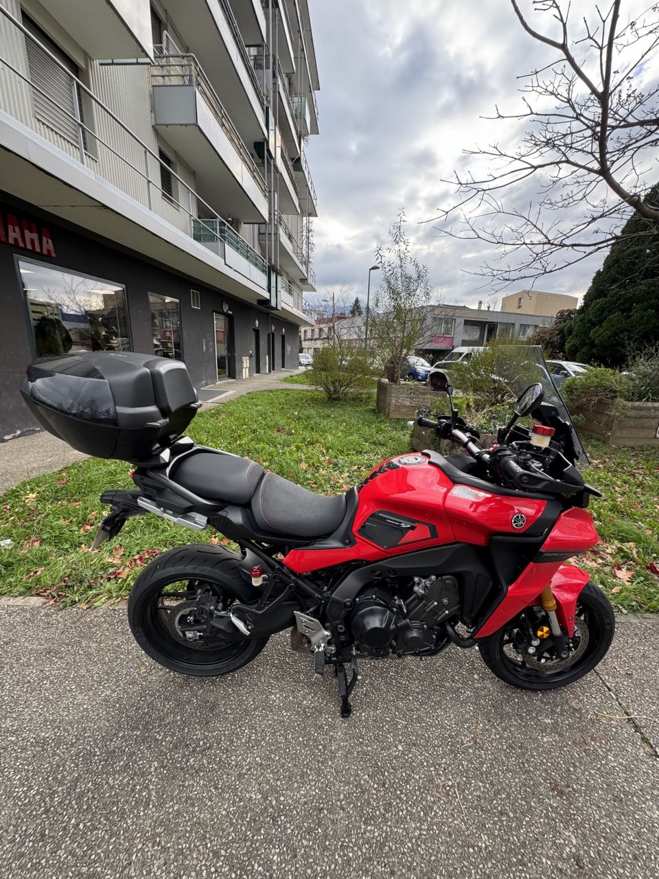 YAMAHA TRACER 9 GT 1