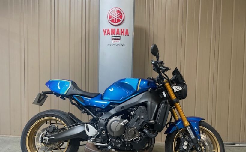 YAMAHA XSR 900 1