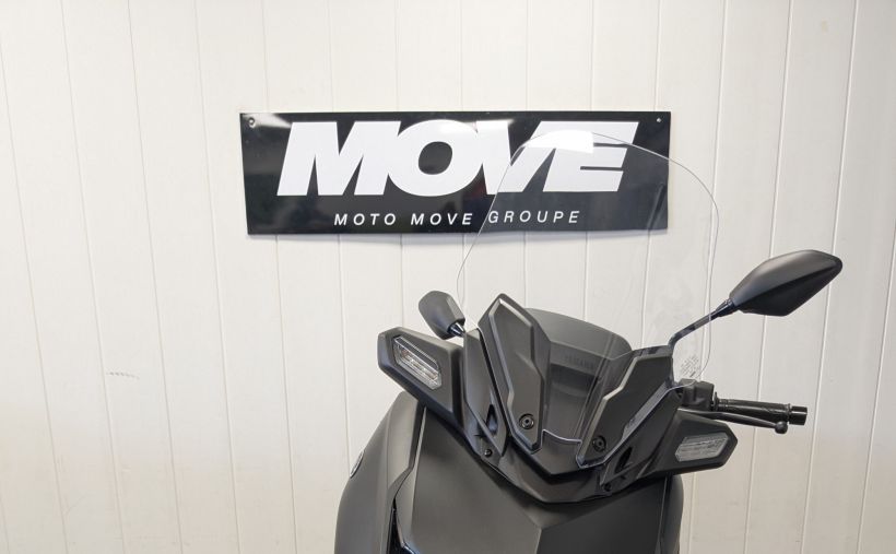 YAMAHA XMAX 125 2