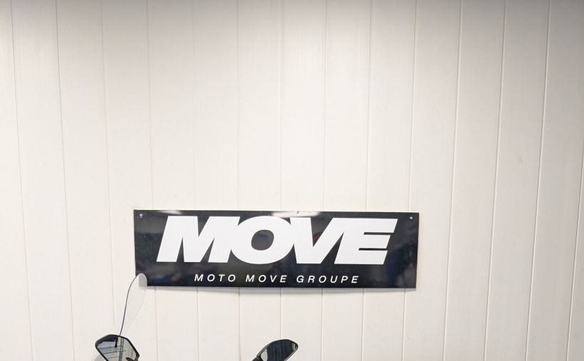 YAMAHA XMAX 125 4