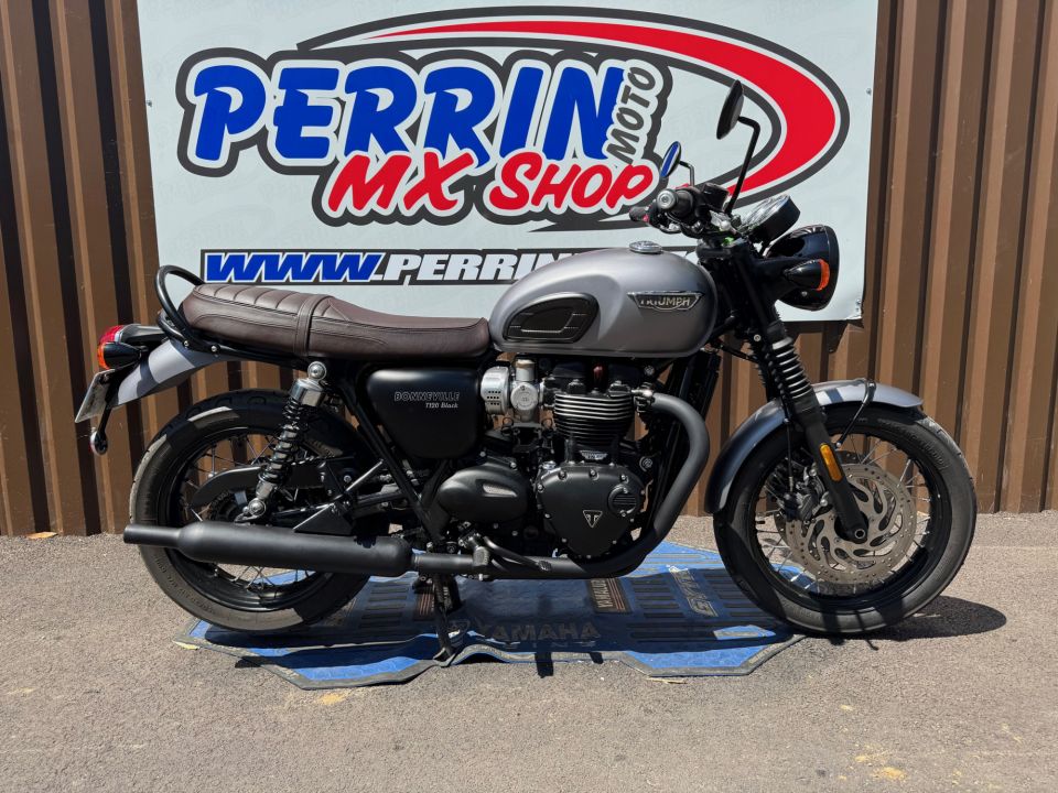 TRIUMPH BONNEVILLE T120 0