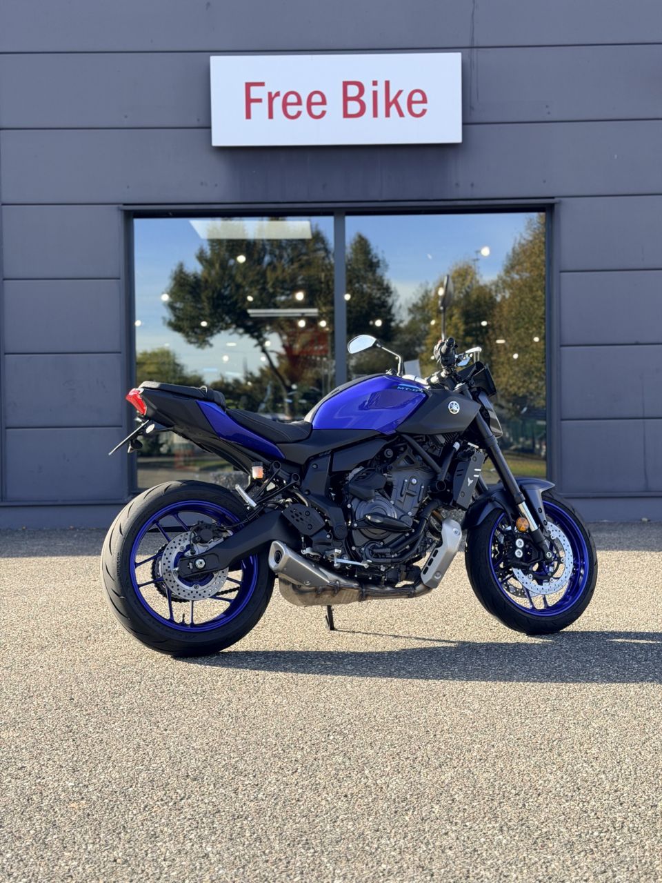 YAMAHA MT-07 Y-AMT 1