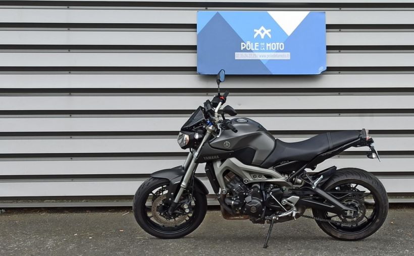 YAMAHA MT-09 ABS 3