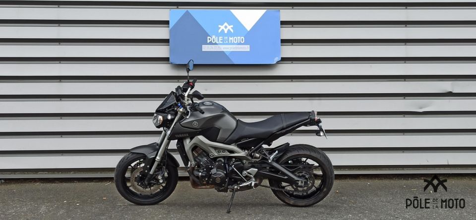 YAMAHA MT-09 ABS 15