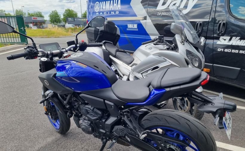 YAMAHA MT-07 Y-AMT 1