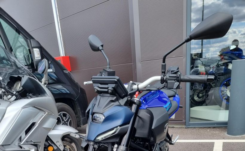 YAMAHA MT-07 Y-AMT 2