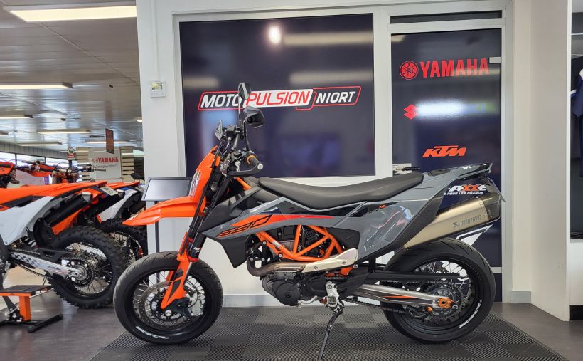 KTM 690 SMC R 1