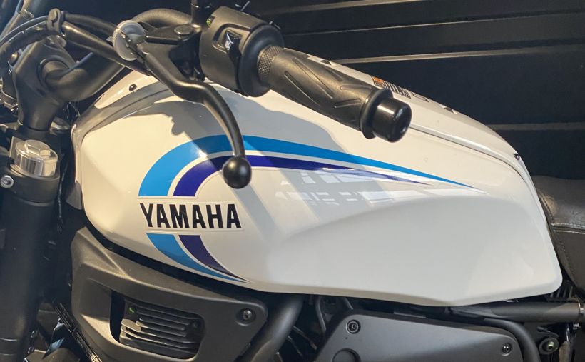 YAMAHA XSR 700 ABS 1