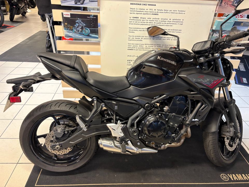 KAWASAKI Z 650 16