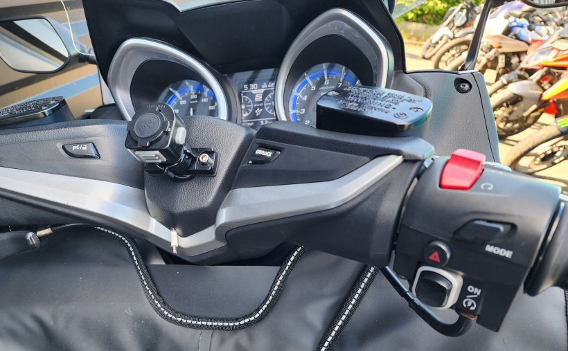 YAMAHA XP T-MAX 530 DX 4