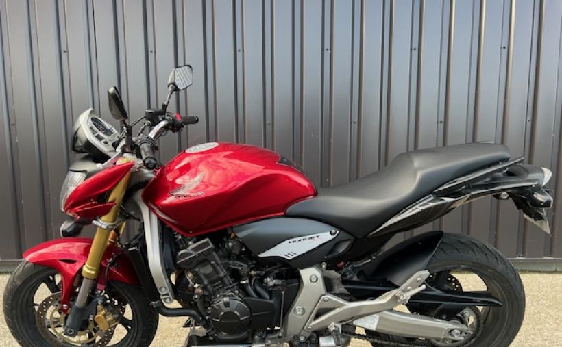 HONDA CB 600 HORNET 2