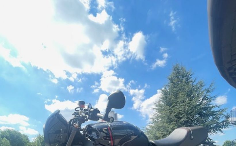 YAMAHA XSR 900 3
