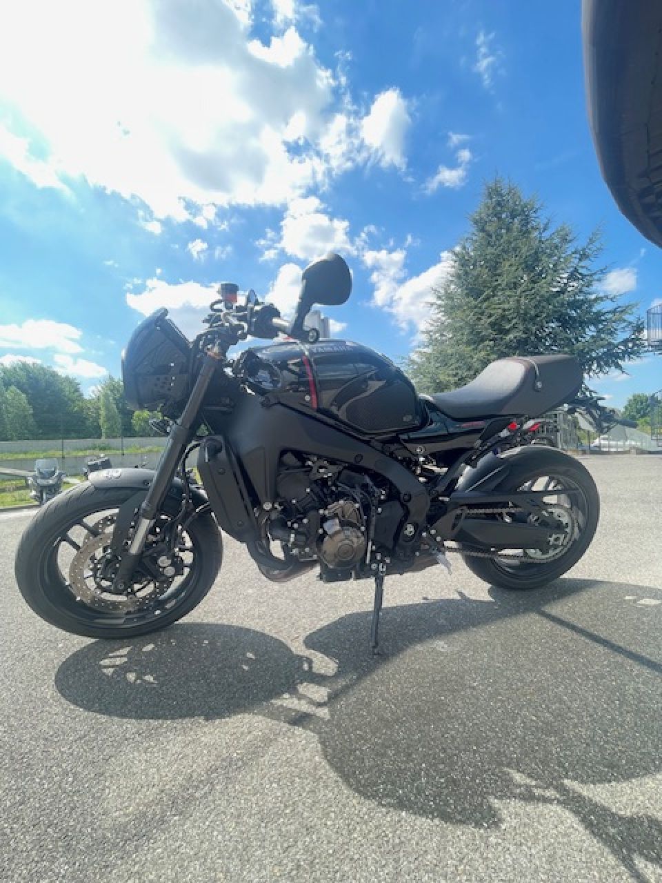 YAMAHA XSR 900 3