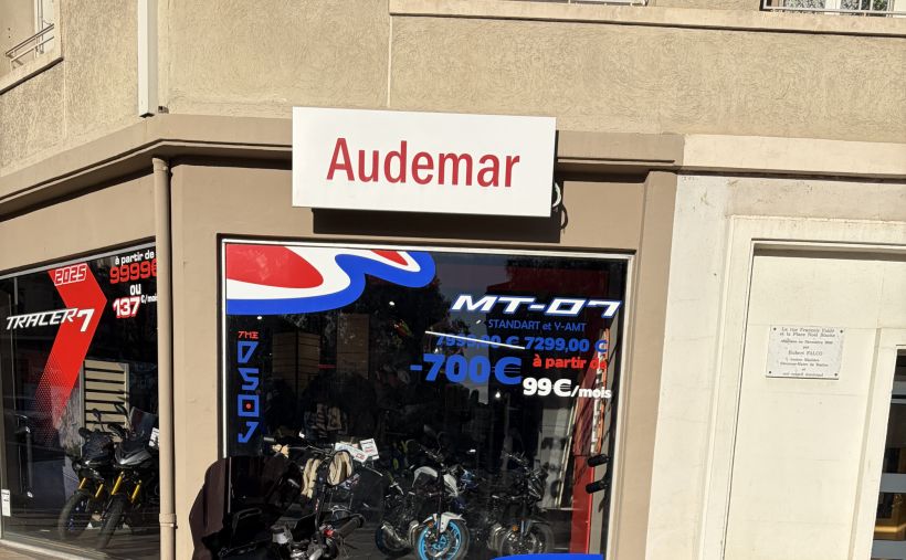 YAMAHA TRACER 9 Y-AMT 0