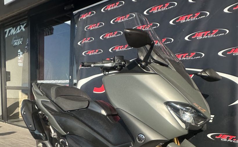 YAMAHA XP T-MAX 560 TECH MAX KAMO 1
