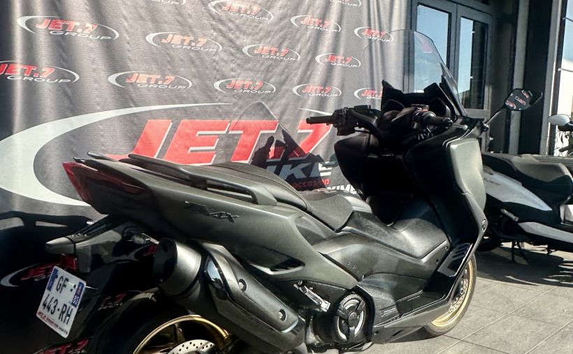 YAMAHA XP T-MAX 560 TECH MAX KAMO 2
