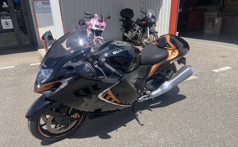 SUZUKI GSX-R 1300 HAYABUSA 0