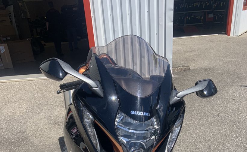 SUZUKI GSX-R 1300 HAYABUSA 4