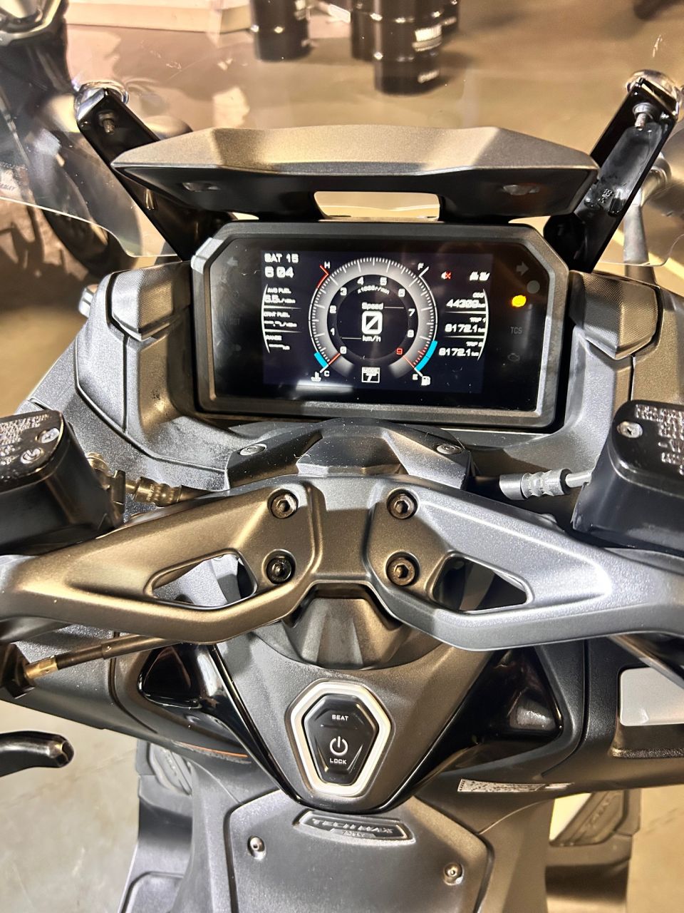 YAMAHA XP T-MAX 560 TECH MAX 2