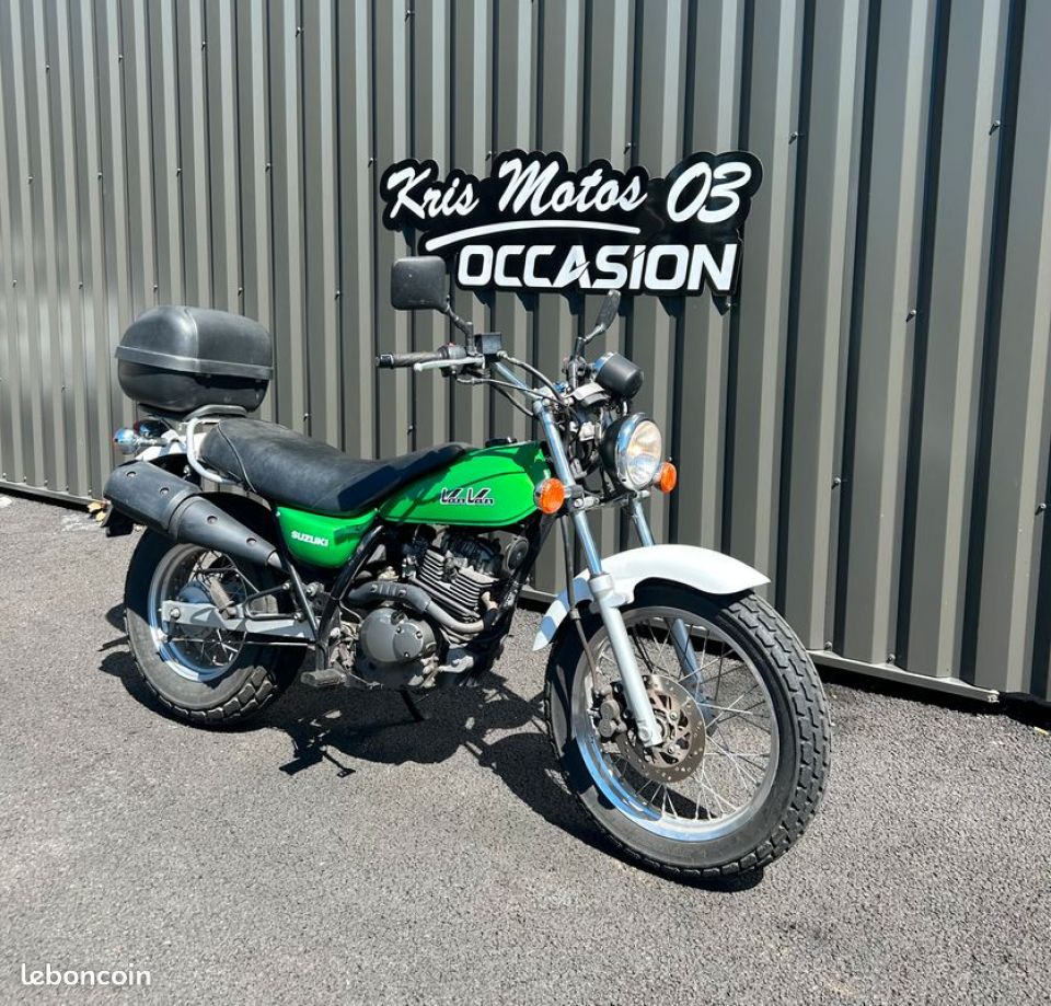 SUZUKI RV VAN VAN 125 9