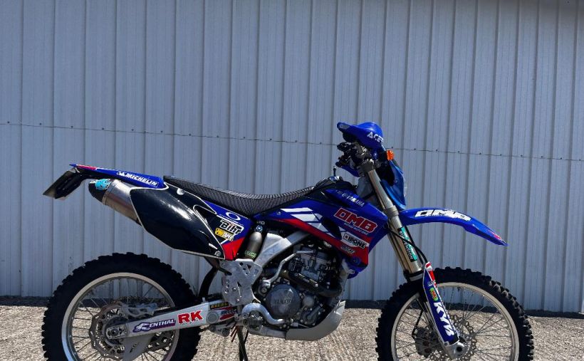 YAMAHA WR250F 1