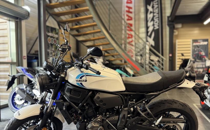 YAMAHA XSR 700 35KW 8