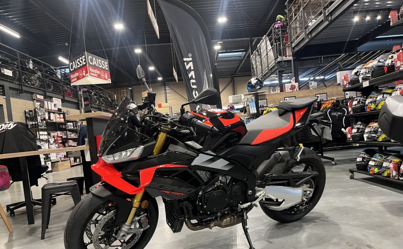 APRILIA TUONO 1100 V4 FACTORY 0