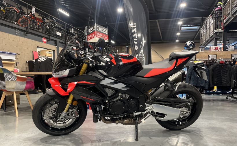 APRILIA TUONO 1100 V4 FACTORY 5