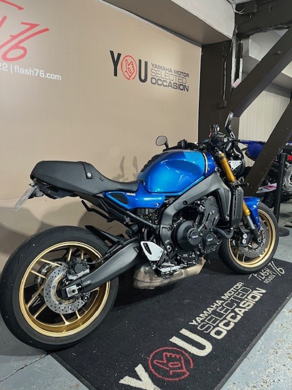 YAMAHA XSR 900 ABS 1