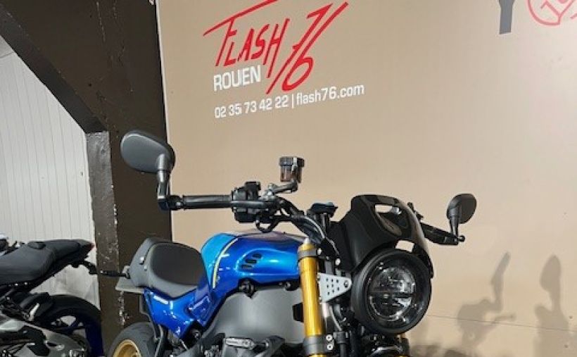 YAMAHA XSR 900 ABS 2