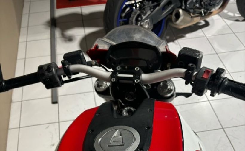 DUCATI 796 MONSTER 2