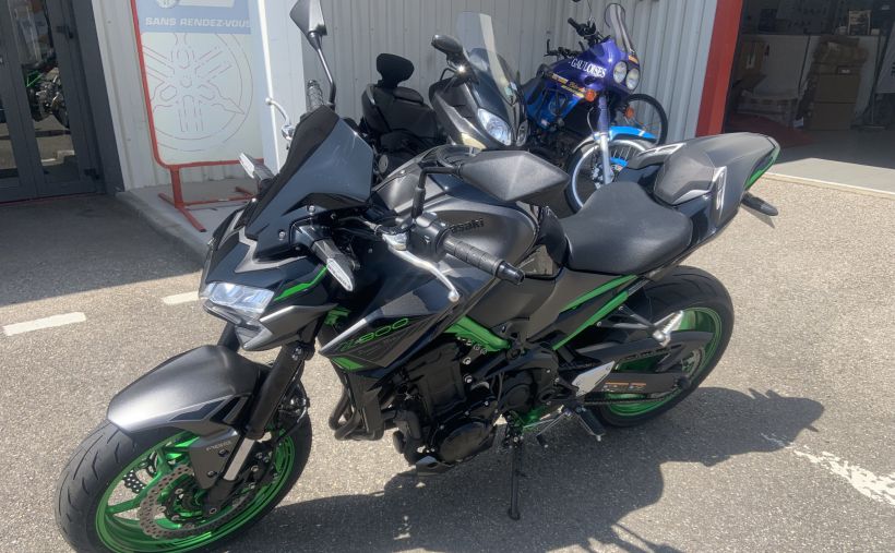 KAWASAKI Z900 E 0