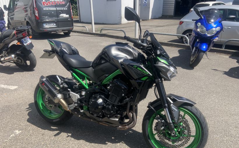 KAWASAKI Z900 E 1