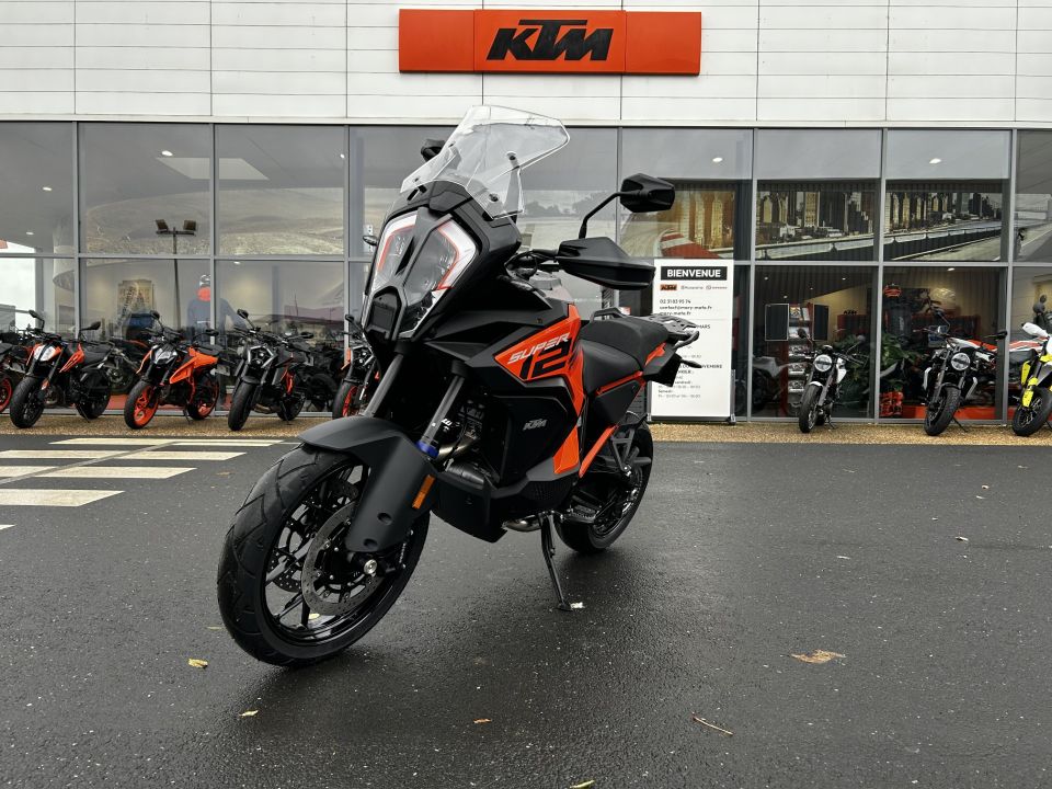 KTM 1290 SUPER ADVENTURE S 39
