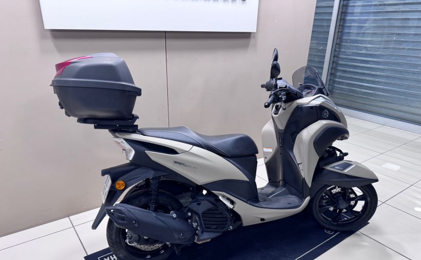 YAMAHA TRICITY 125 6