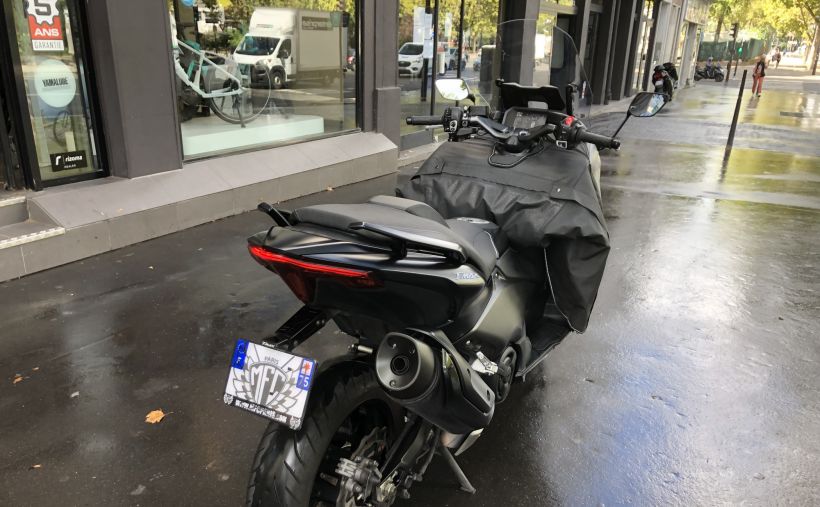 YAMAHA XP T-MAX 560 10
