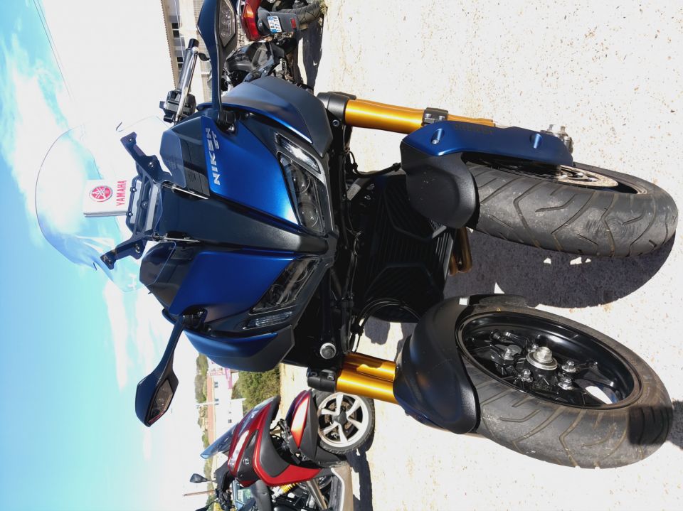 YAMAHA NIKEN 850 GT 2