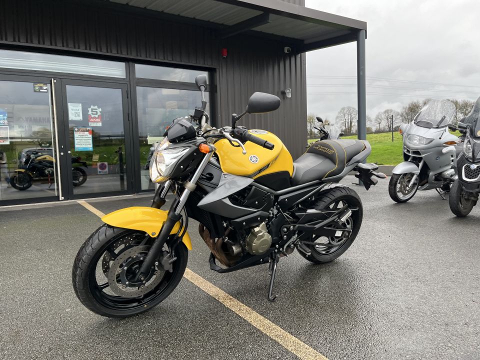 YAMAHA XJ6 (47.5CV) 15