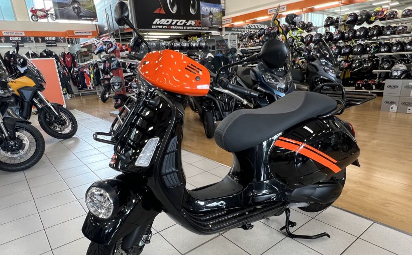 VESPA GTV 300 0