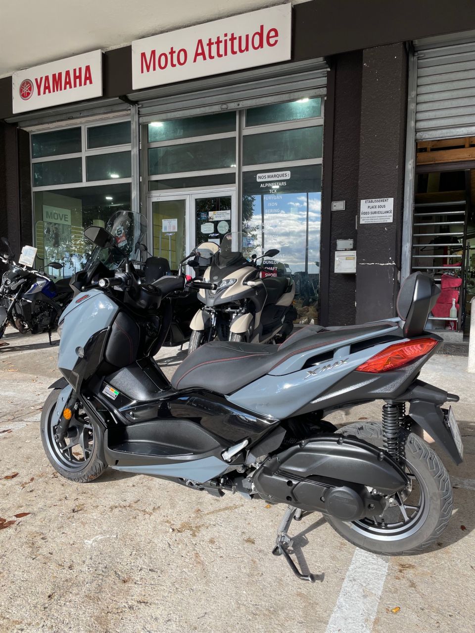 YAMAHA XMAX 125 TECH MAX 1