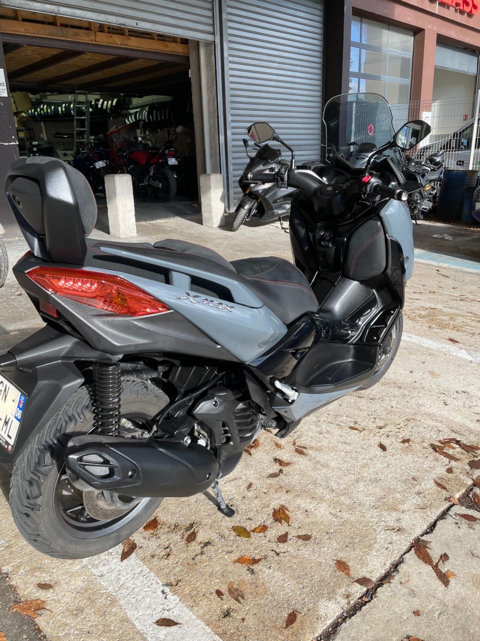 YAMAHA XMAX 125 TECH MAX 4