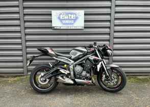 TRIUMPH STREET TRIPLE 765 RS - 2019