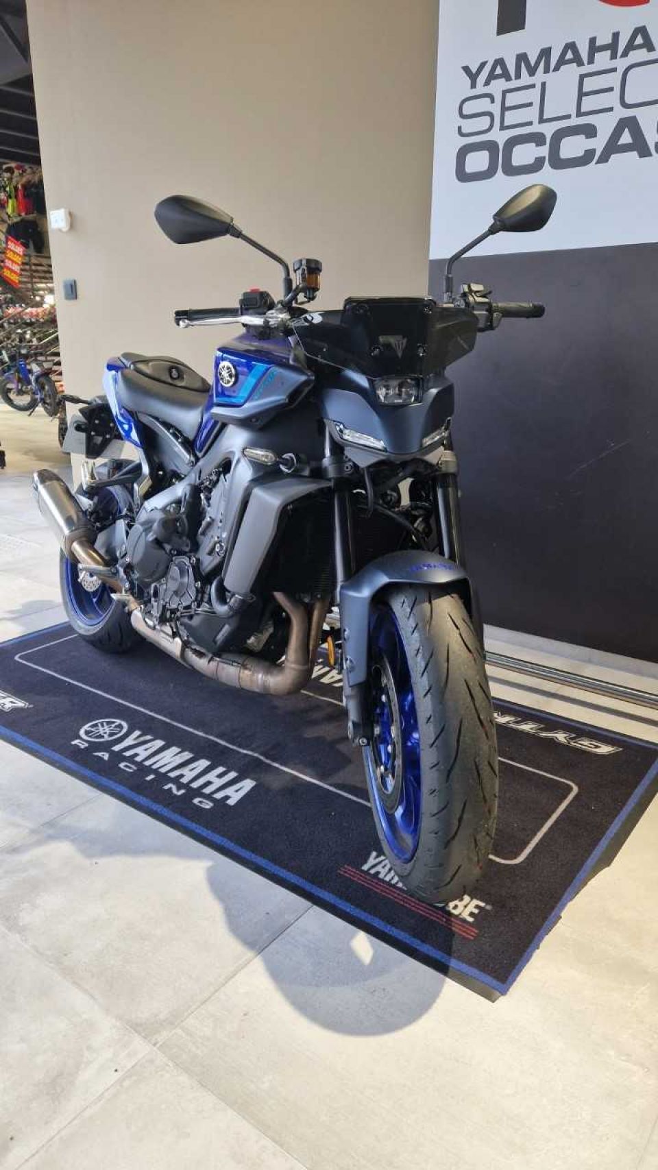 YAMAHA MT-09  Y-AMT 2