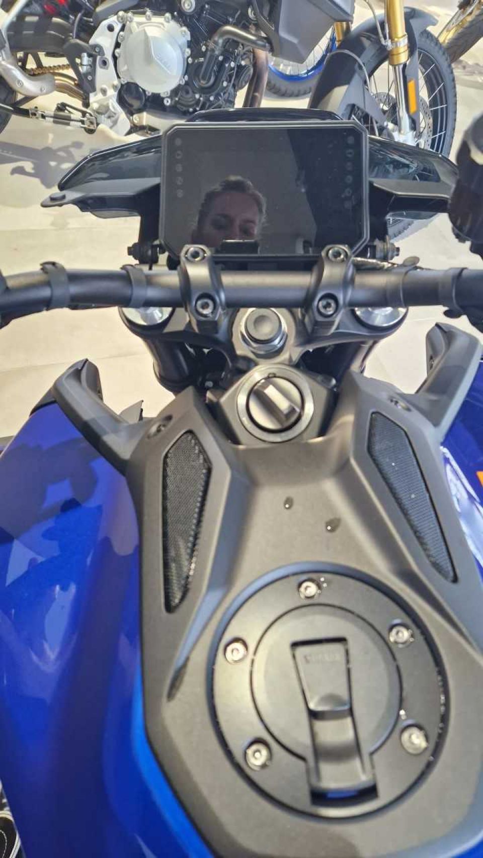 YAMAHA MT-09  Y-AMT 3