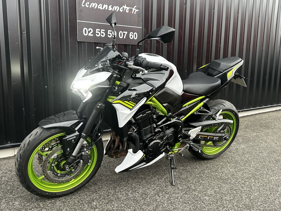 KAWASAKI Z 900 15